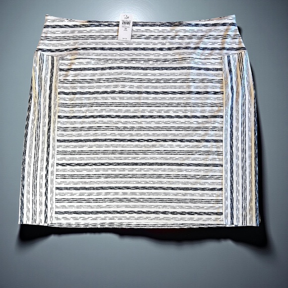 J. Jill Rayon Skirt Plus Size Horizontal w/ Vertical Stripes Side Panels Stretch - Picture 6 of 12